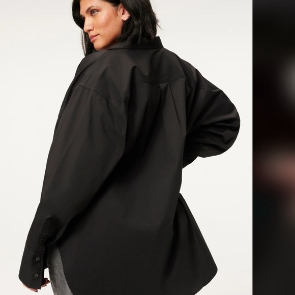 Good American The Good Shirt Long Sleeve Point Collar Black Women's Sz L/XL - Picture 2 of 8
